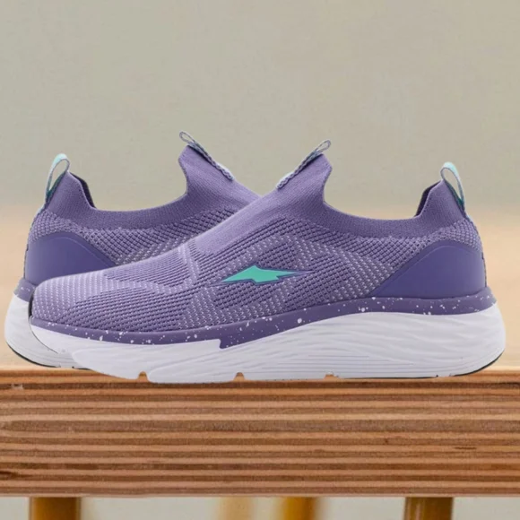 NWT AVIA SLIP-ON LIGHTWEIGHT JOGGER SNEAKER SIZE 9. - Picture 4 of 11